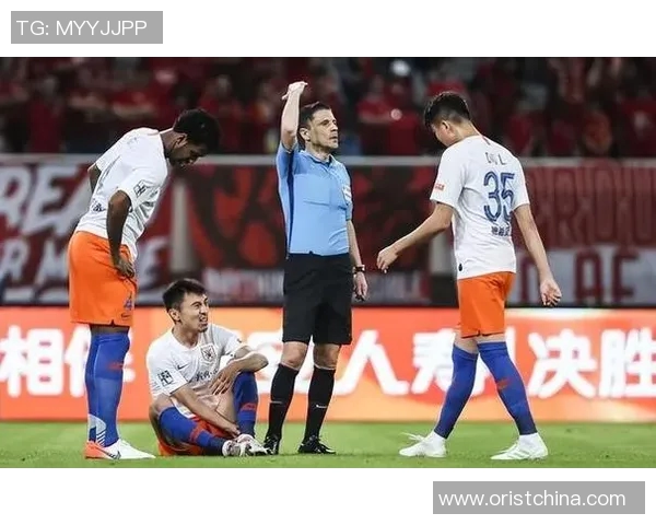 英格兰与中国足球激情对决直播盛况回顾与精彩瞬间分析